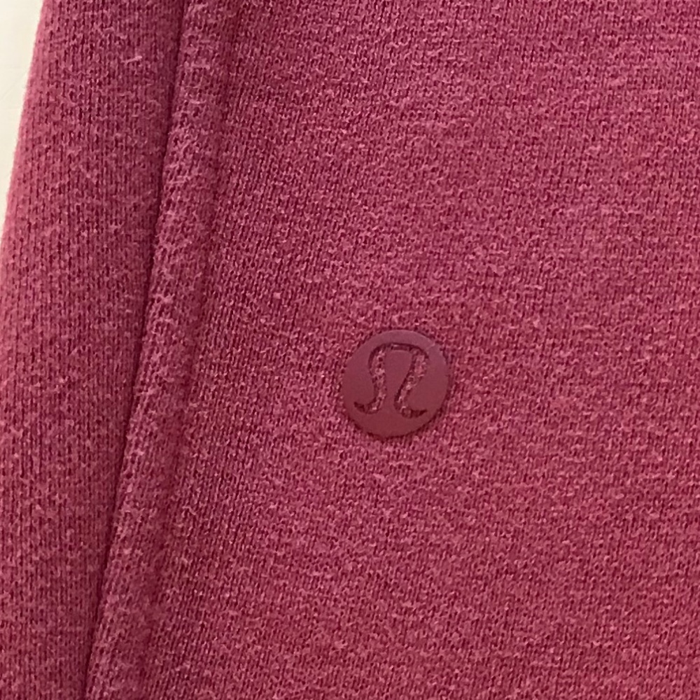 LULULEMON BURGUNDY HIGH RISE SCUBA JOGGER - Picture 9 of 9